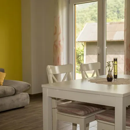 Maligoj Apartment Tolmin
