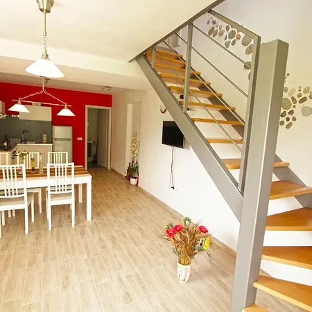 Maligoj Apartment Tolmin